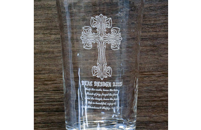 ガラスコップにレーザー彫刻