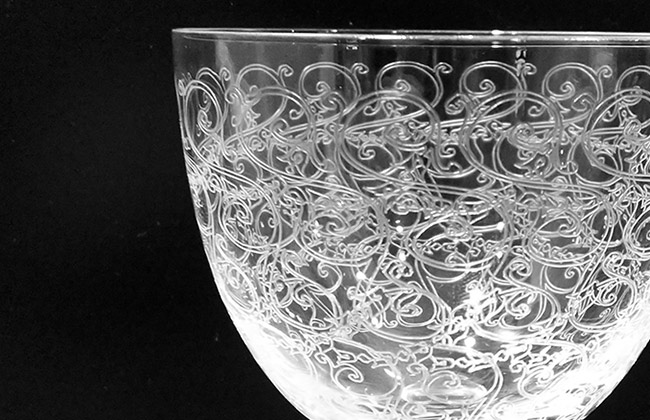 グラスにレーザー彫刻