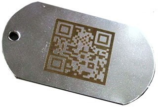 ファイバーレーザー彫刻機でIDタグネックレスの製造